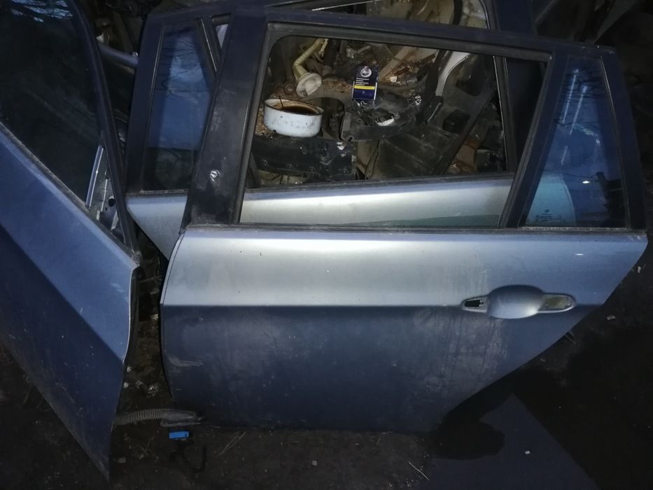 Врати багажник и прагове за bmv е91 комби
