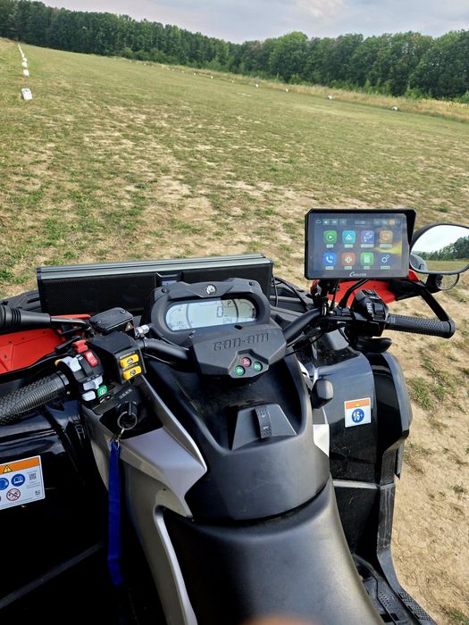 Canam Outlander bombardier