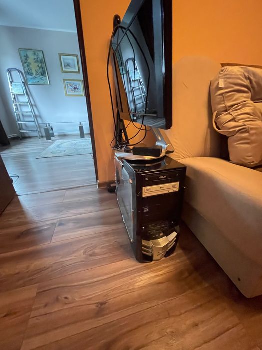 Calculator si monitor