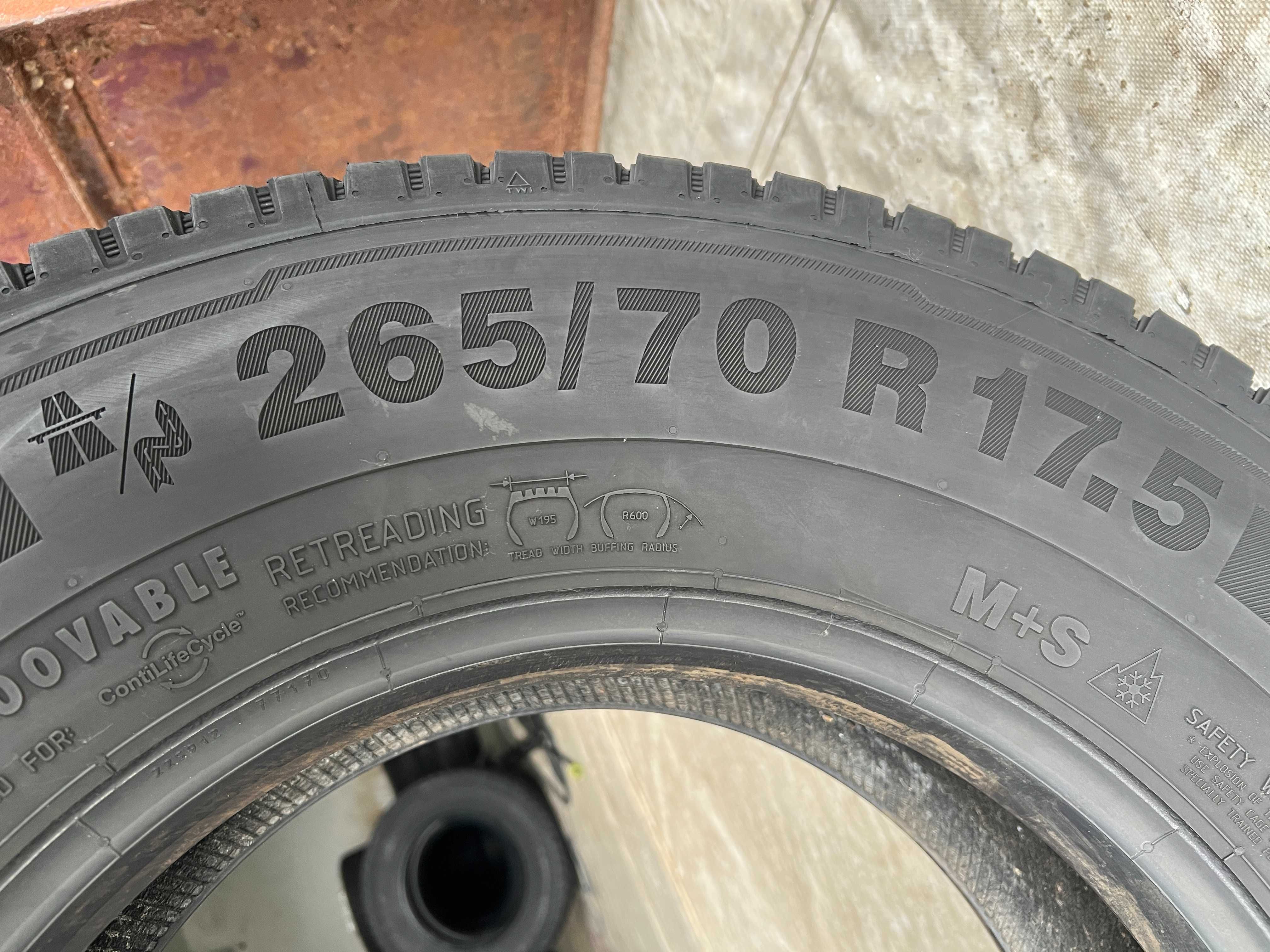 2 тежкотоварни гуми 265/70R17.5 Continental Hybrid LD3 139M M+S 14PR