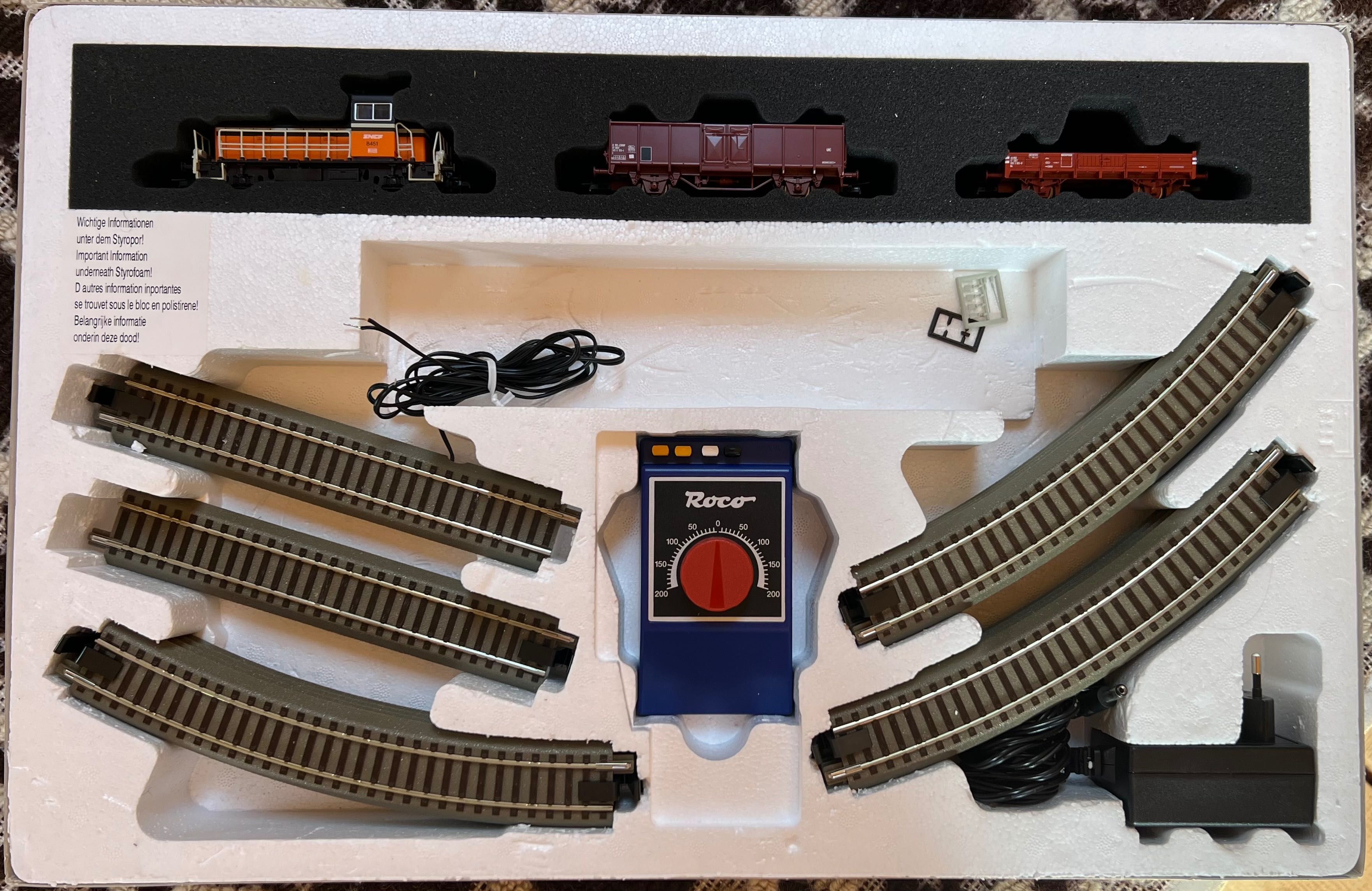 Trenuleț electric ROCO Analogue Starter Set HO 51156 SNCF