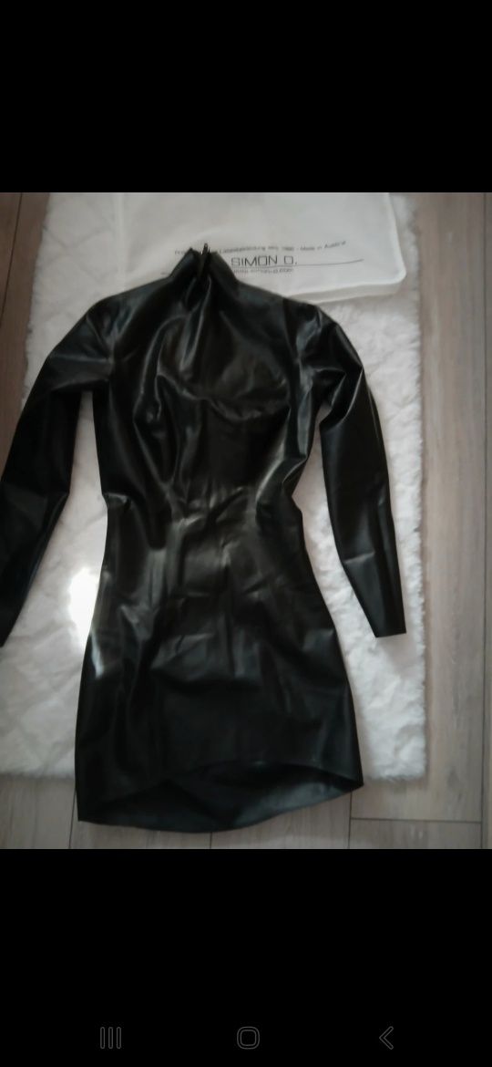 Rochie din latex real S