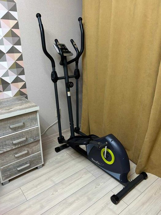 Эллиптический тренажёр