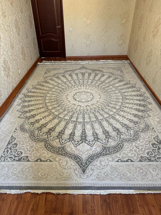 Кілем 50 мың сатылады