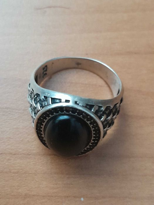 Inel vechi argint 925 marcat, onix, zirconii negre