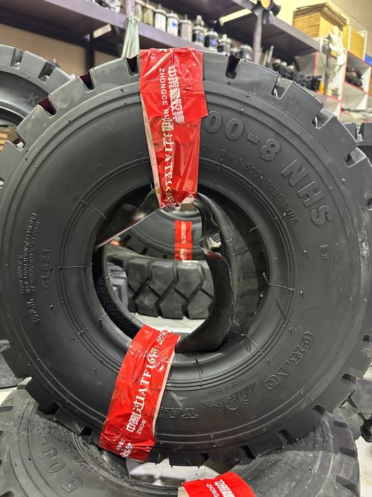 Шина для автокары 5.00-8 камерный