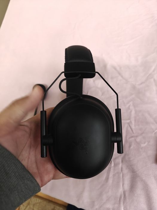 Слушалки Razer black shark v2 pro