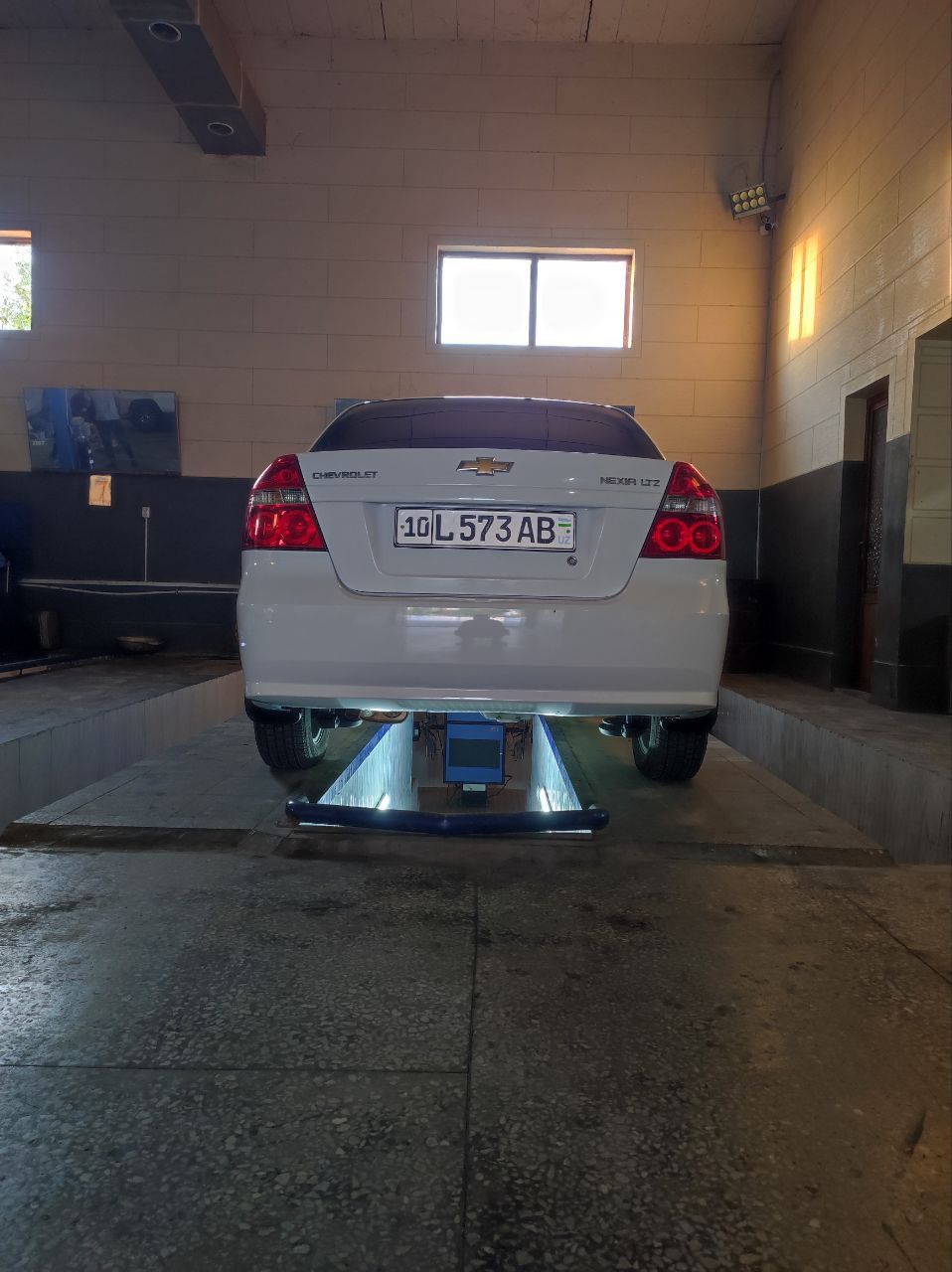 Nexiya 3 srochna sotiladi
