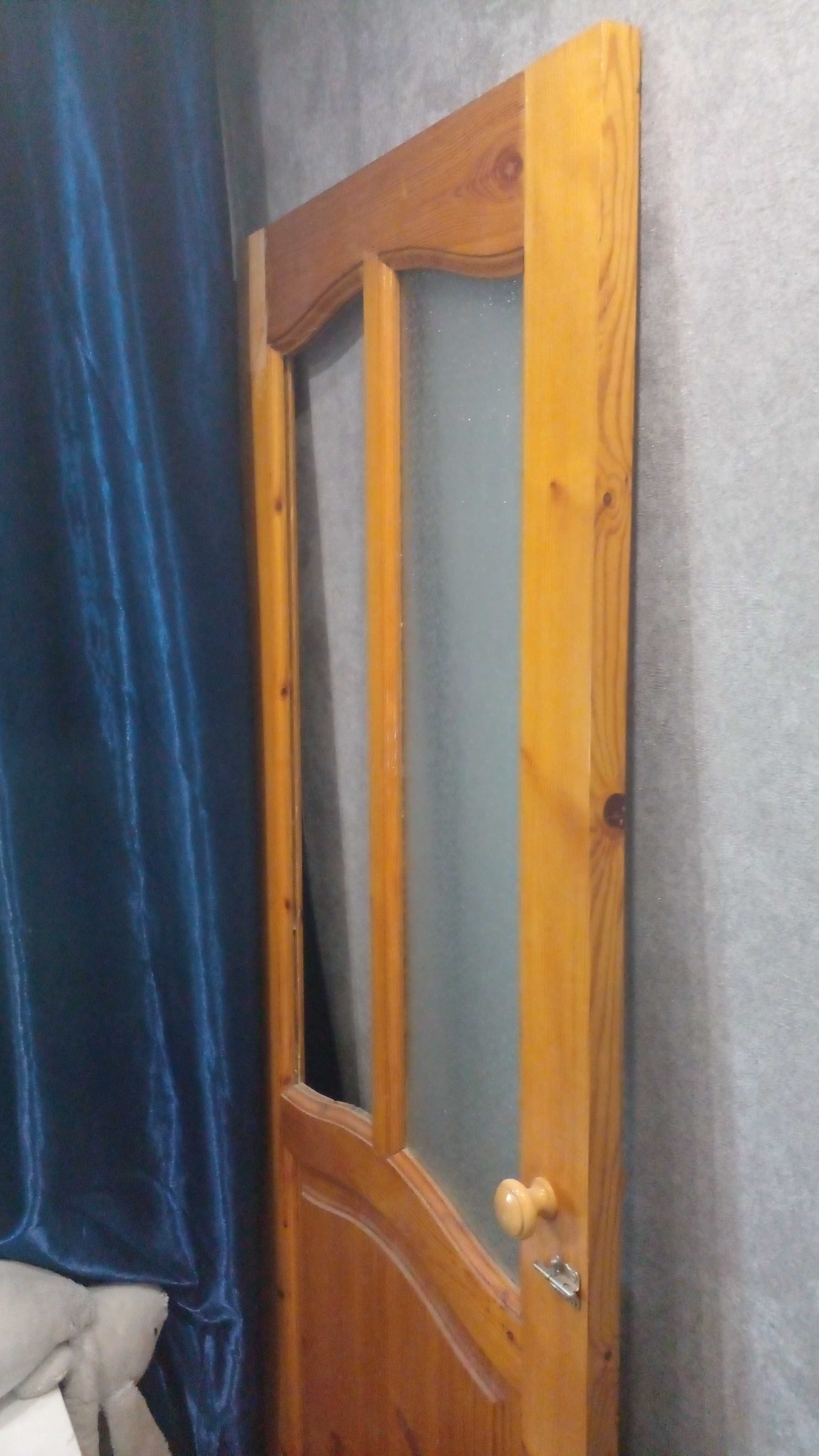 Дверь межкомнатная, деревянная