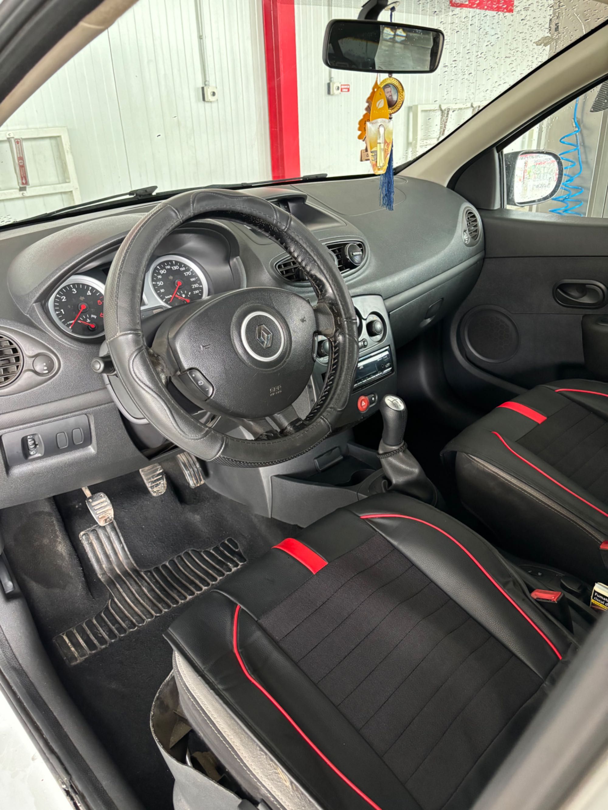 Renault Clio 3 2014