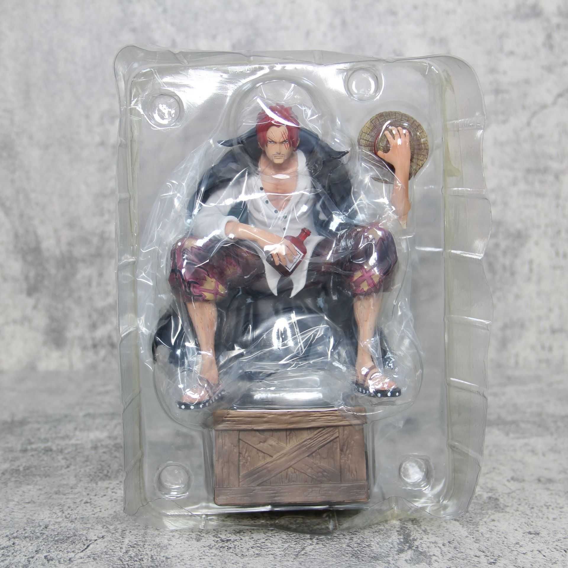 Figurina Shanks One Piece Anime NOUA