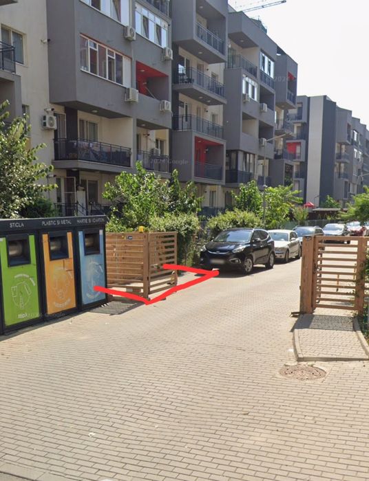 Inchiriez loc de parcare