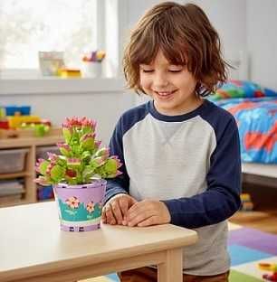 Креативен контруктор за момиче - цвете от 172 елемента