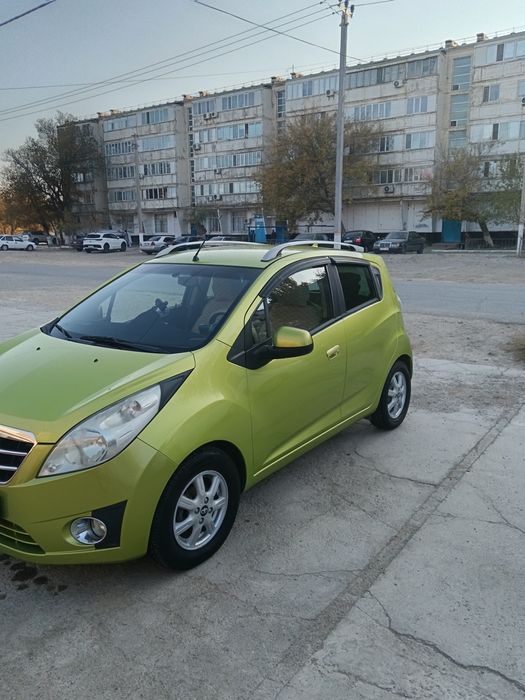 Продам машину 2009 года Chevrolet Spark