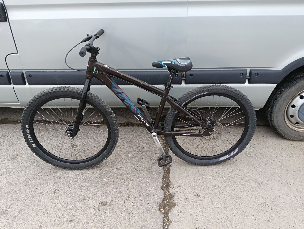 De vânzare bicicletă Dirt