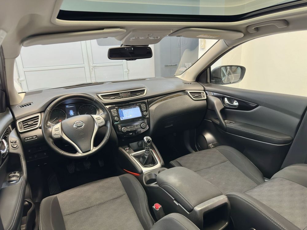 Nissan Qashqai II Suv 2016-Pack Tekna-Panoramic-Gps Navi 3D-Faruri Led