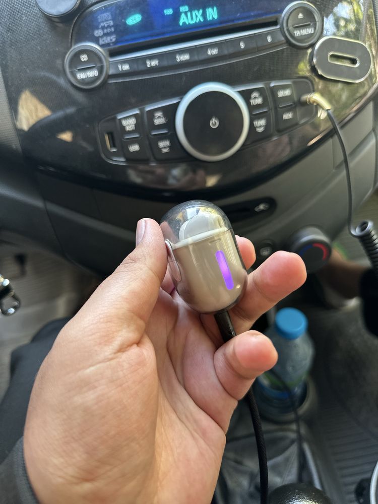 naushnik Airpods Lenovo lp12 sotiladi