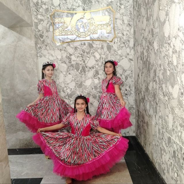 Прокат костюмов.