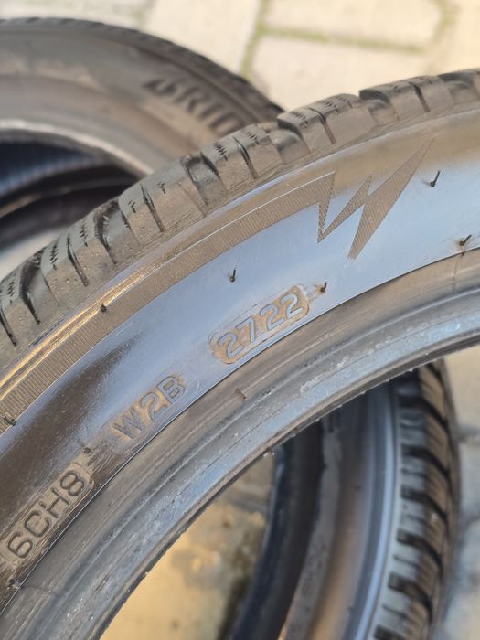 225 45 17 Bridgestone