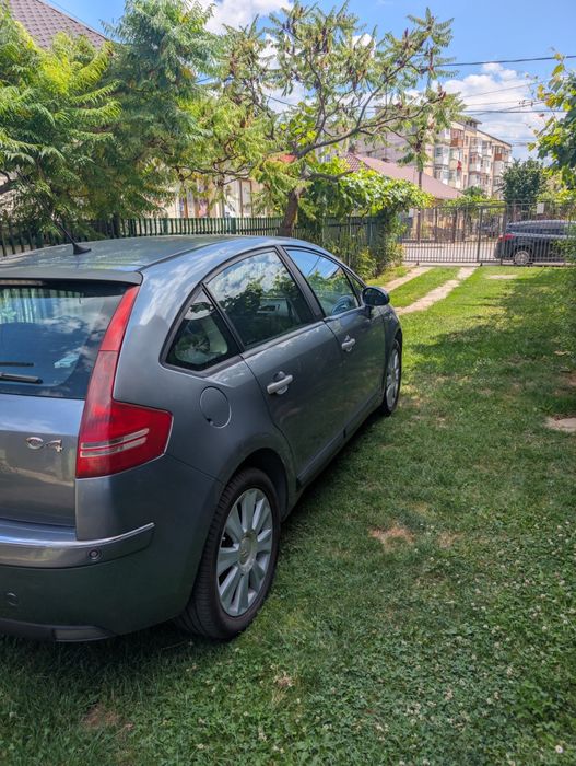 Citroen C4 1.6hdi 110cp