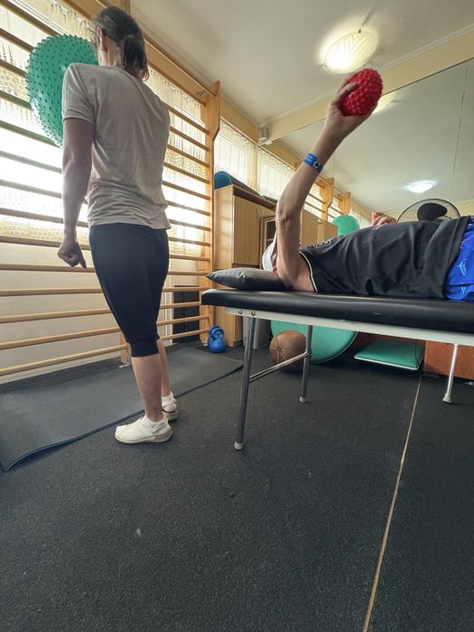 Kinetoterapie la domiciliu Oradea