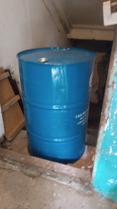 Бочка 200 л новая