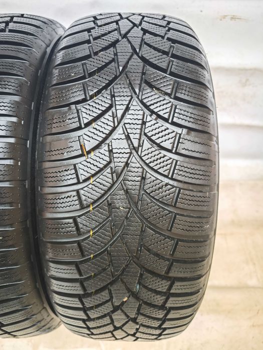 Anvelope 215/55/17 an 2022 iarna M+S TOYO OBSERVE S944