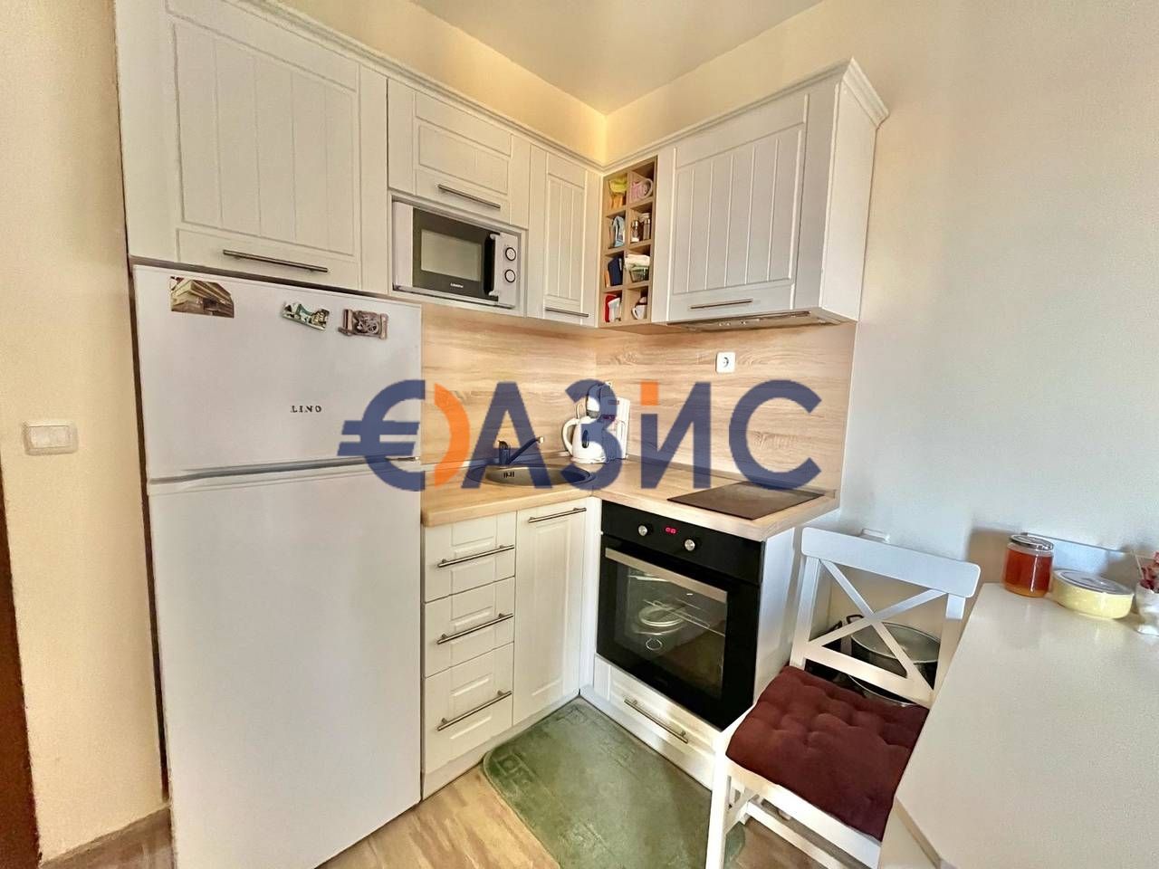 Продава се Тристаен апартамент в с. Равда, Област Бургас - 66 кв.м за 1440 €/кв.м - Снимка #2