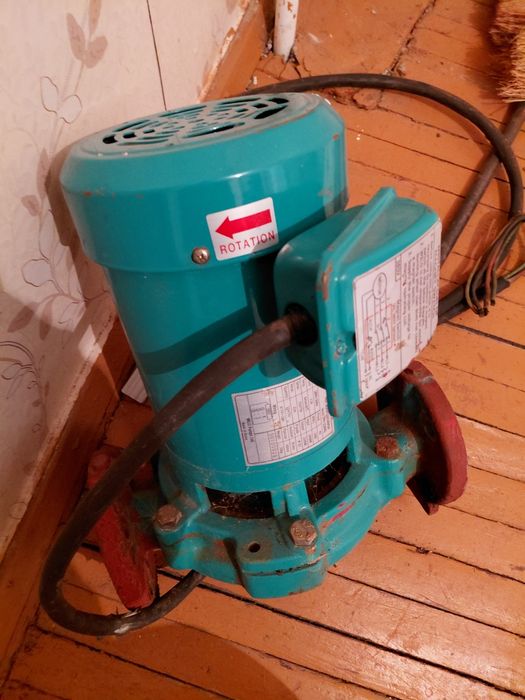 Продам насос в идеале.