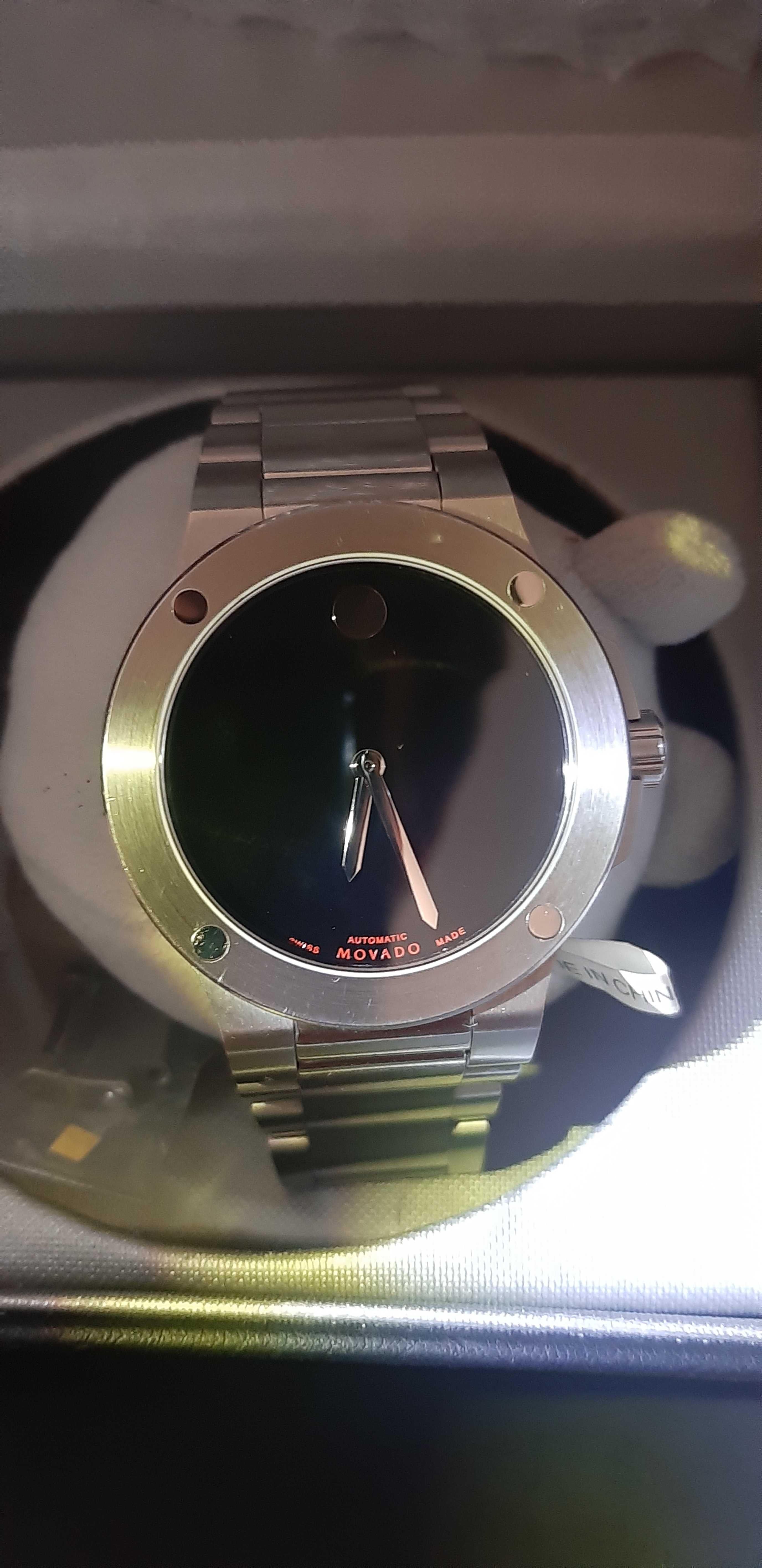 Ceas automatic MOVADO