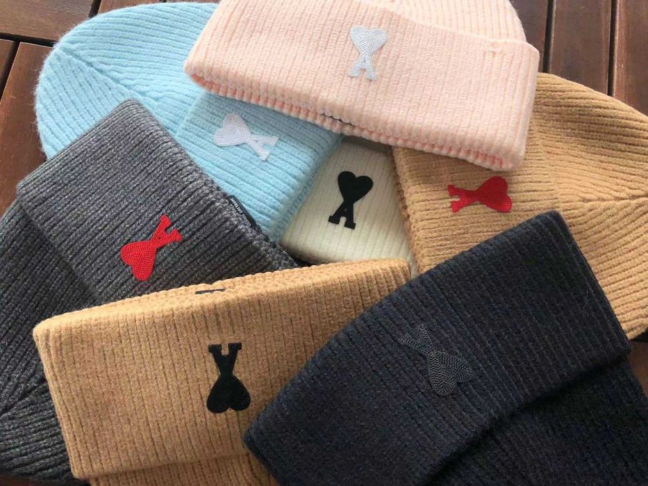 Caciula AMI Paris Premium