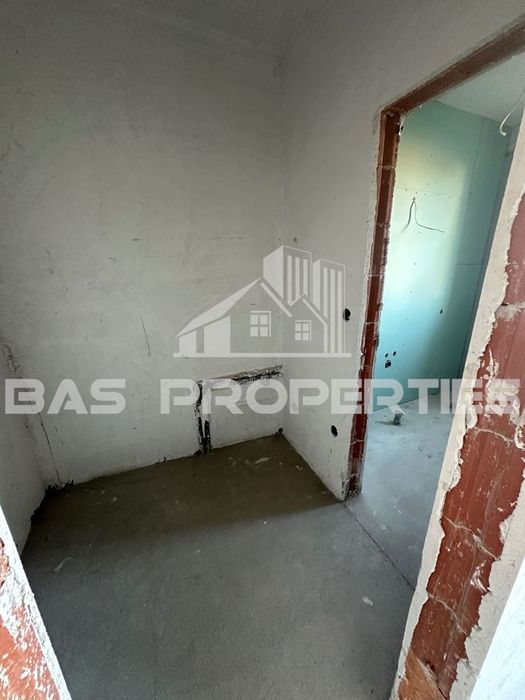 Продава се Тристаен апартамент в София, Витоша - 107 кв.м за 2388 €/кв.м - Снимка #8