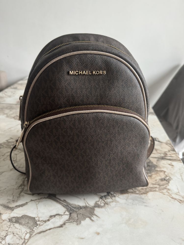 Рюкзак кожаный michael kors оригинал