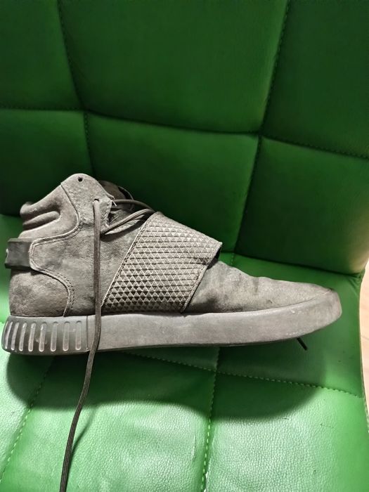 .. se vinde... Adidas