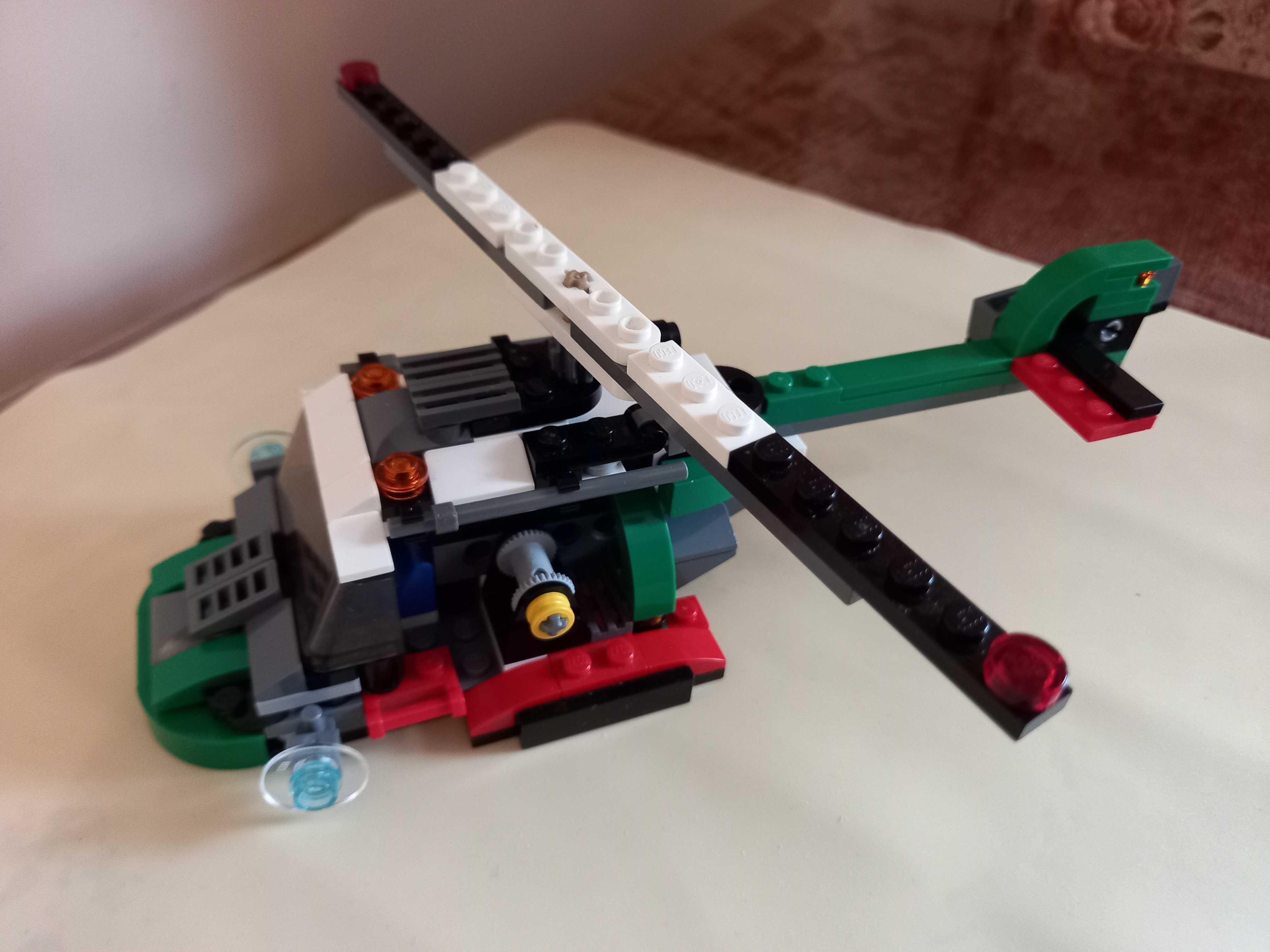 Лего 3в 1 оригинал (вертолет, подводная лодка, внедорожник)