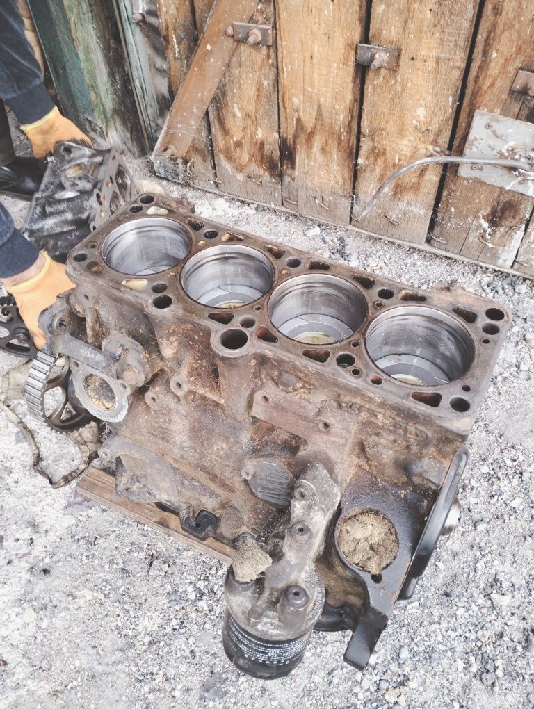 Двигатель Фольксваген Т4