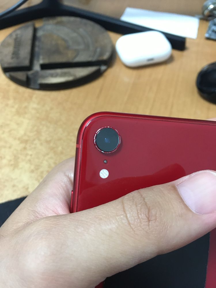 iPhone Xr 64 gb RED KH/A