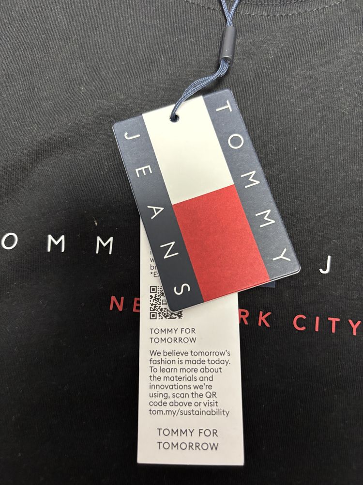 Тениска tommy jeans чисто нова