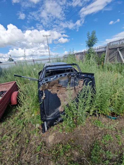 Audi 100 c3 Ауди 100 с3 щука селедка сигара универсал по запчастям.