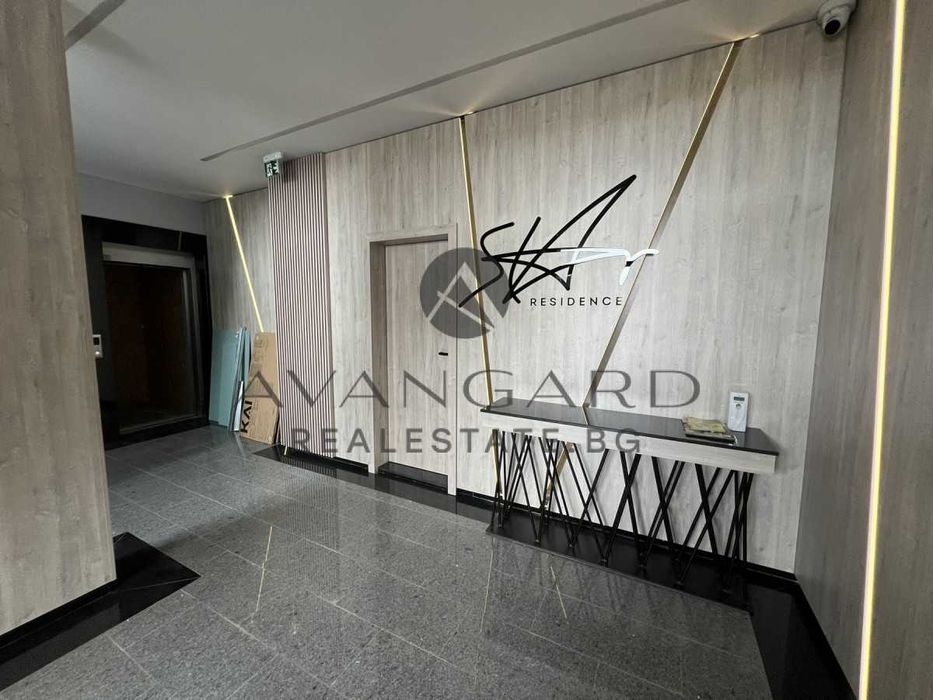 Продава се Четиристаен апартамент в Пловдив, Христо Смирненски - 162 кв.м за 1223 €/кв.м - Снимка #12