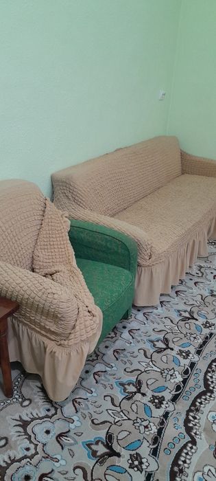 Деван, кресло, журнальный стол