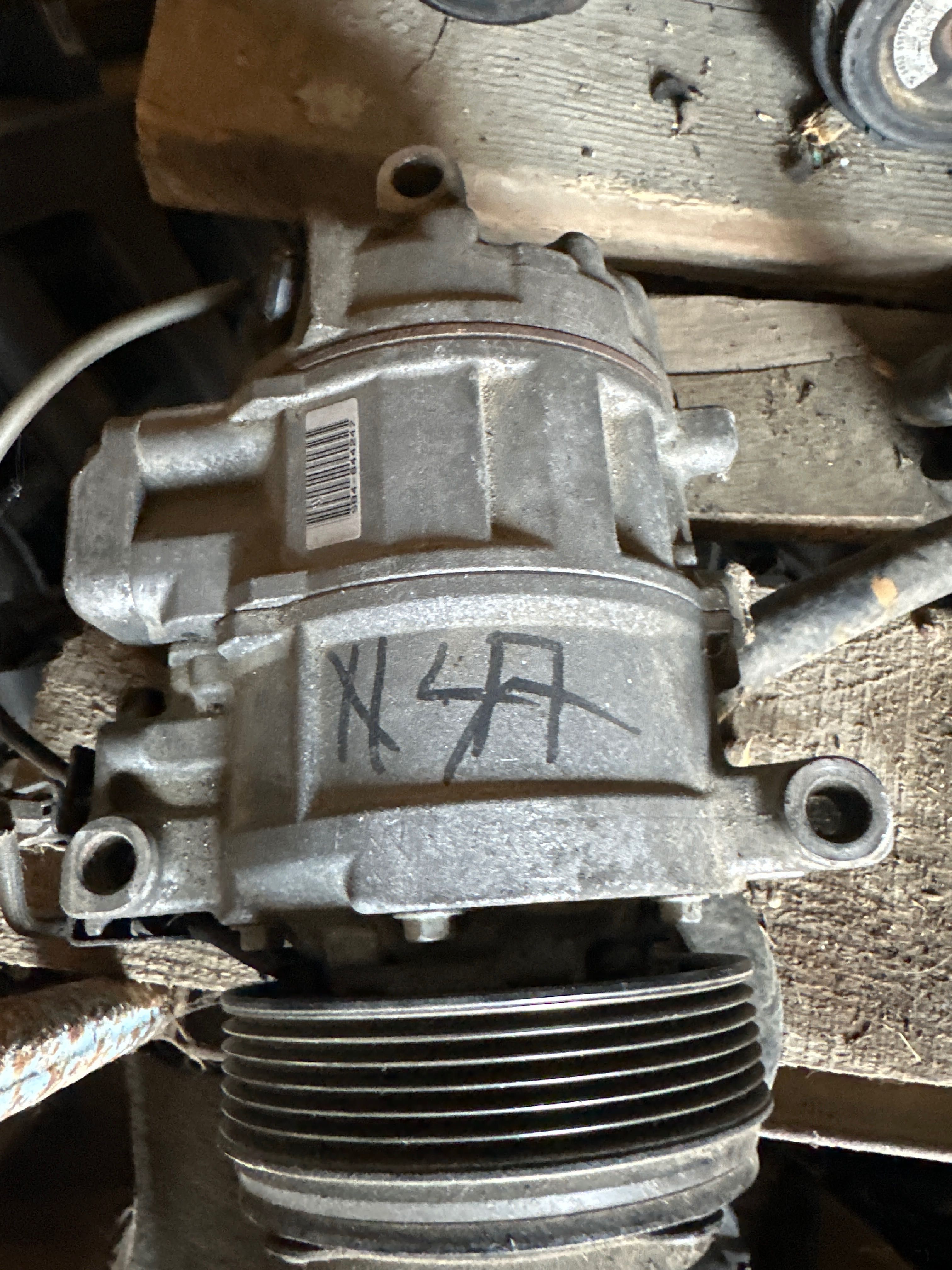 Compresor Aer BMW e60 2.0d 277cp N47