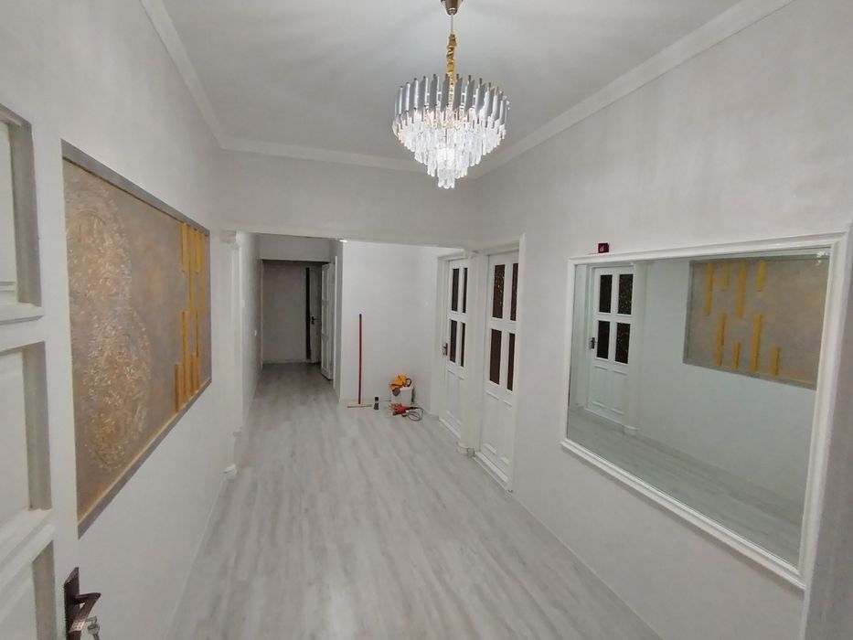 Рядом С Алмазар сити Сдается 4х комнатная квартира. Корасарой