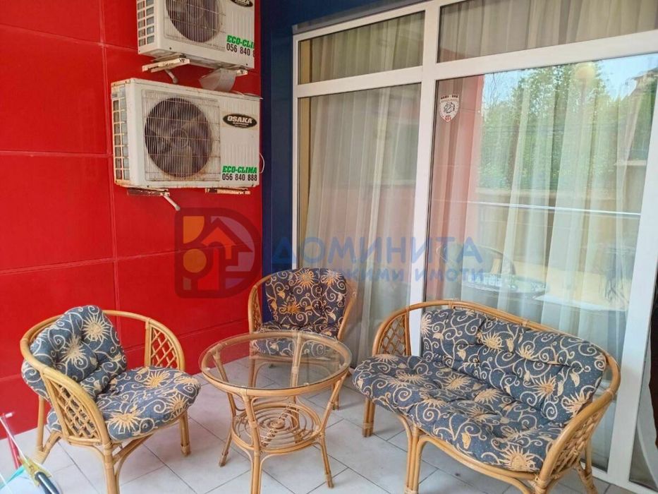 Обзаведен тристаен, първа линия плаж, гр. Китен