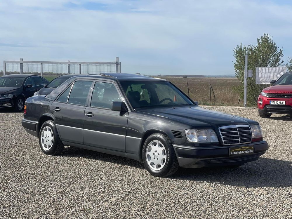 Mercedes E 250 W124