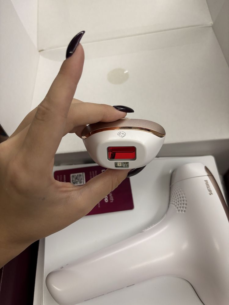 Фотоепилатор на Philips Lumea Advanced SC1997