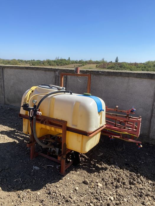 Instalatie de erbicidat 600L
