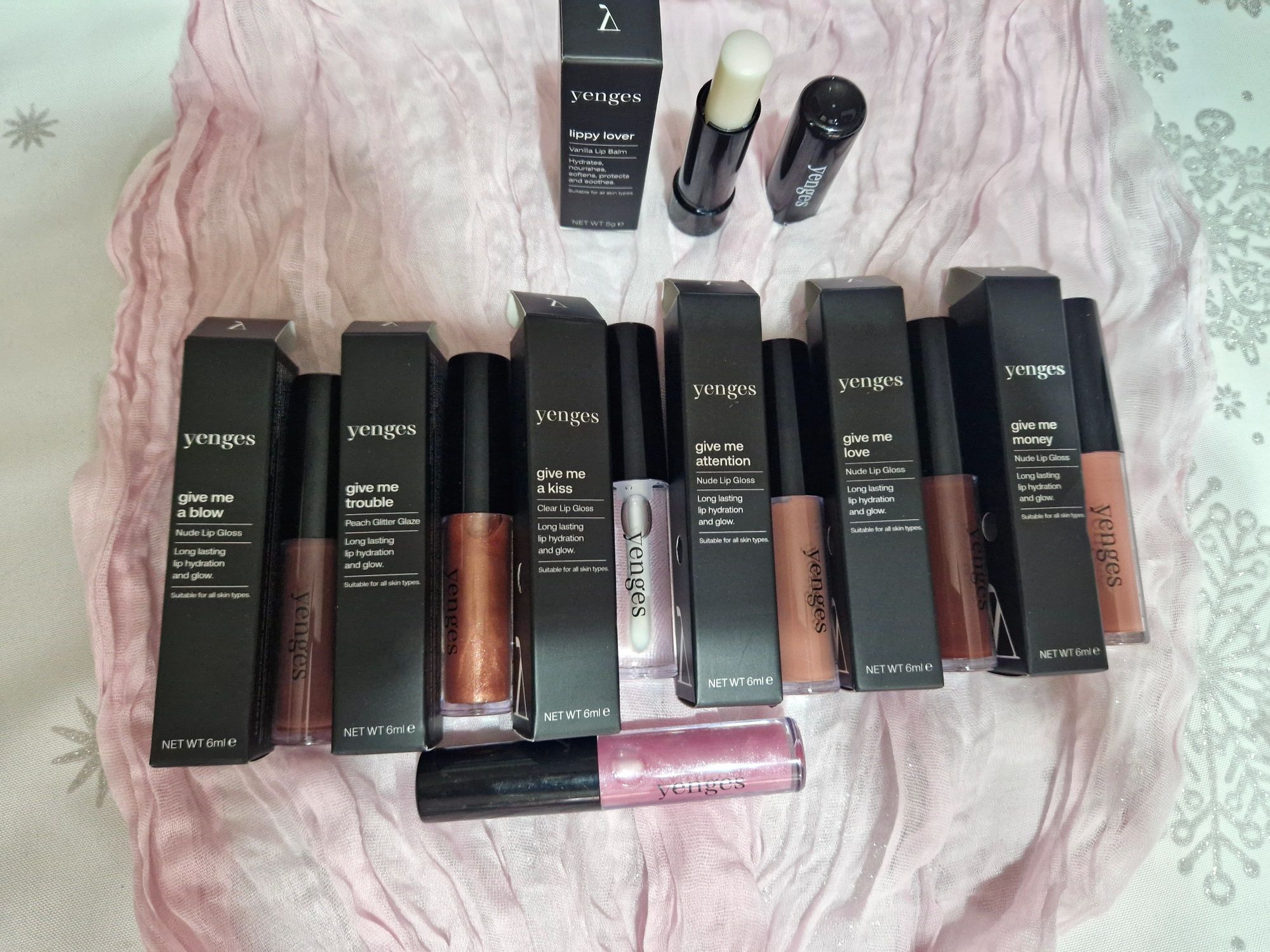 Козметика, AVANT, Symbiosis, Estee Lauder, Yenges, Loreal. Mi Amante