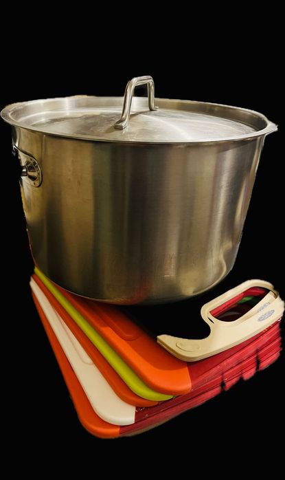 Кастрюли METRO PROFESSIONAL, сковородки, гастроемкости и др