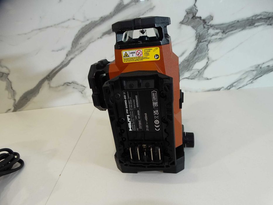 Black November Hilti PM 50 - 22 / Nuron - Мултилинеен лазерен нивелир
